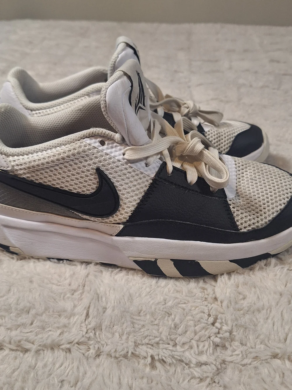 Nike Kids Ja 1 White and Black Mesh Low-Top Sneakers